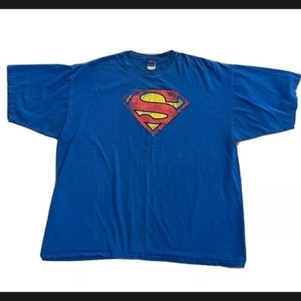 Vintage Y2K Retro Distressed DC Comics SUPERMAN Blue 3XL T Shirt